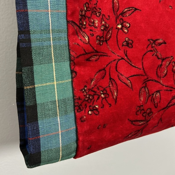 Vintage Nordic House Designs 90s Floral Plaid Velvet Hanging Garment Luggage Bag - Picture 15 of 16